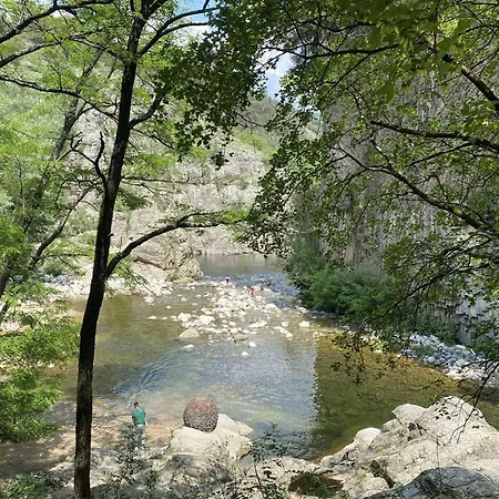 Pensión Les Ecuries Du Chille Jaujac
