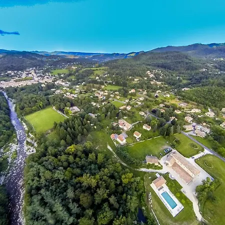 Pensión Les Ecuries Du Chille Jaujac